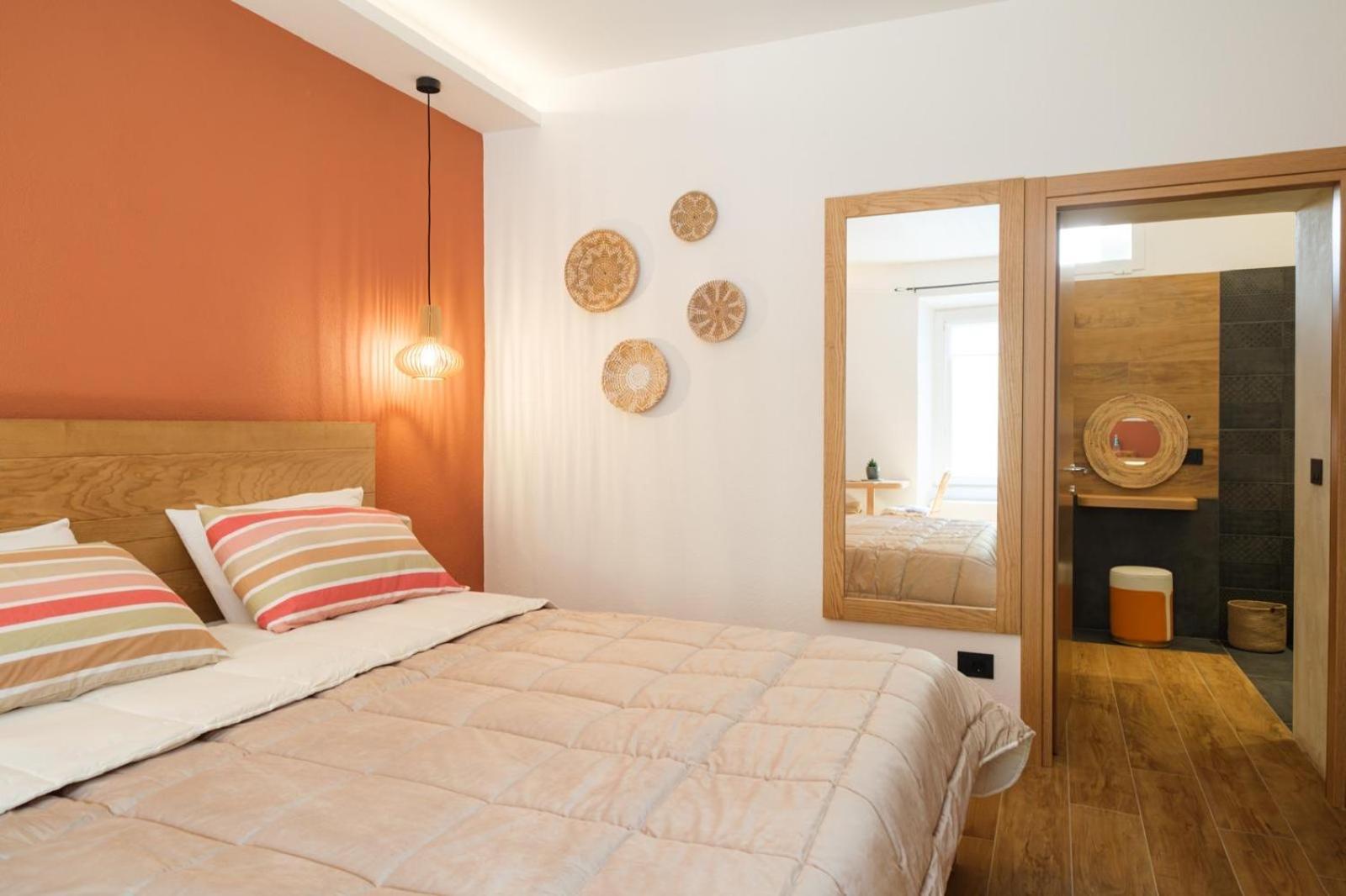 In Centro Da Carlotta Hotel Olbia Luaran gambar